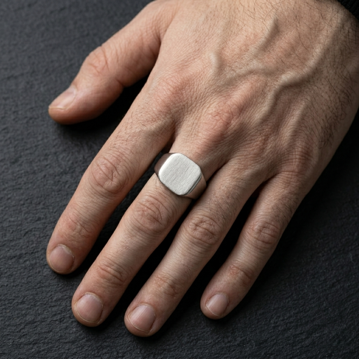 Chevalière carrée (argent)