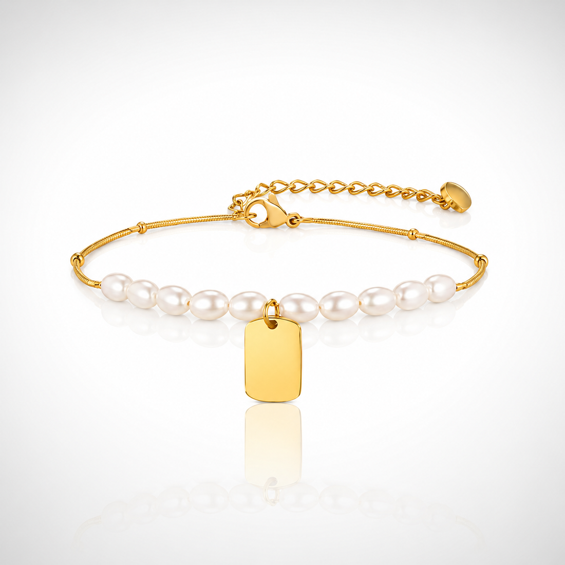 Bracelet Athéna – Perles & Médaillon Plaqué Or