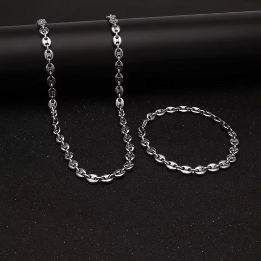 DJALIBA flat heart bracelet in sculpted silver