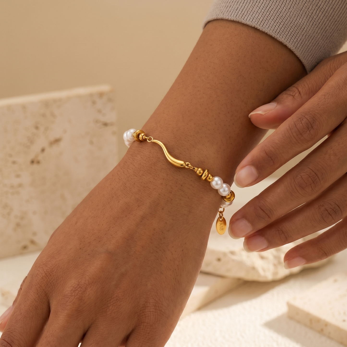Bracelet Daphné – Perles & Chaîne Plaqué Or