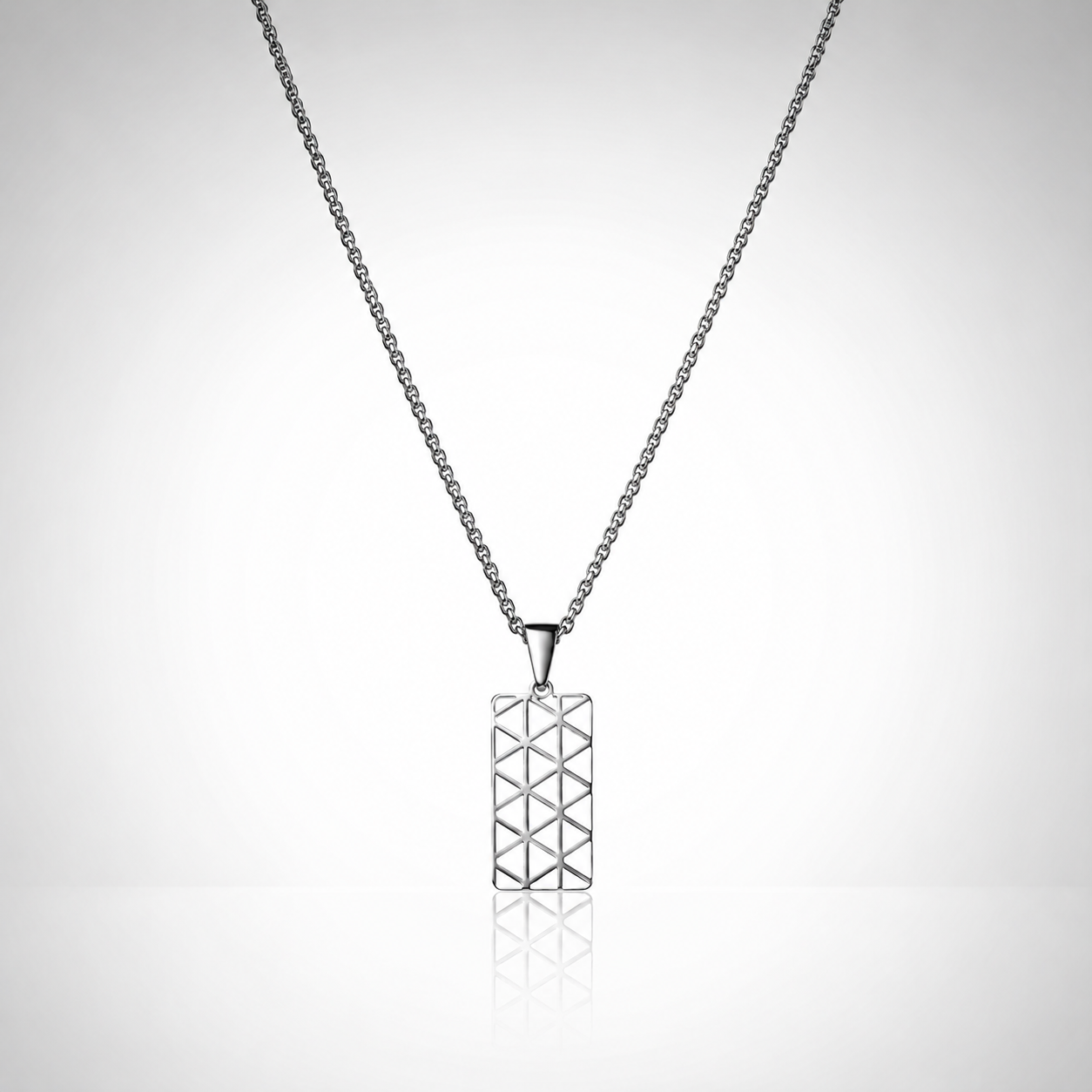 Collier Pendentif Géométrique Ajouré Homme – Acier