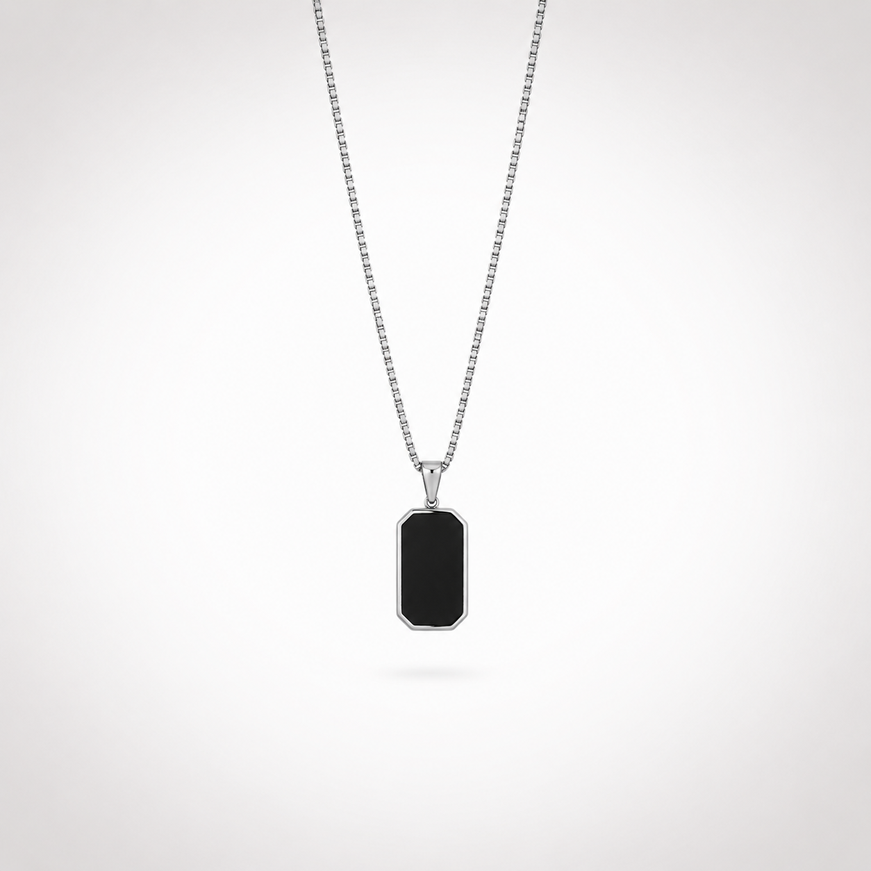 Collier Pendentif Octogone Noir Homme – Argent