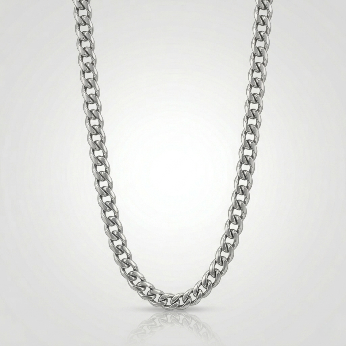 Vue alternative, du collier en acier inoxydable 316L, signe WB Paris (Westaff Bijouterie). Chaine aux maillons reguliers, port au cou ; on remarque la patine durable et le poids equilibre. Style streetwear, ideal femme — cadeau homme. Recherches : acier 316L, bijou acier, cadeau homme, pas cher. Acier inoxydable 316L hypoallergenique, resistant a l'eau. Cadeau homme a offrir toute l'annee. Mot-cle : acier inoxydable. Entretien simple : essuyer avec un chiffon doux.