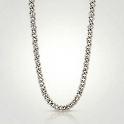 Vue complementaire, du collier en argent veritable 925, signe WB Paris (Westaff Bijouterie). Chaine aux maillons reguliers, port au cou ; on remarque la brillance polie miroir et la maille reguliere et brillante. Style minimaliste, ideal unisexe — cadeau de Noel. Recherches : bijou argent, argent massif, cadeau de Noel, made in France. Argent 925 hypoallergenique. Cadeau de noel a offrir toute l'annee. Mot-cle : argent 925. Entretien simple : essuyer avec un chiffon doux.