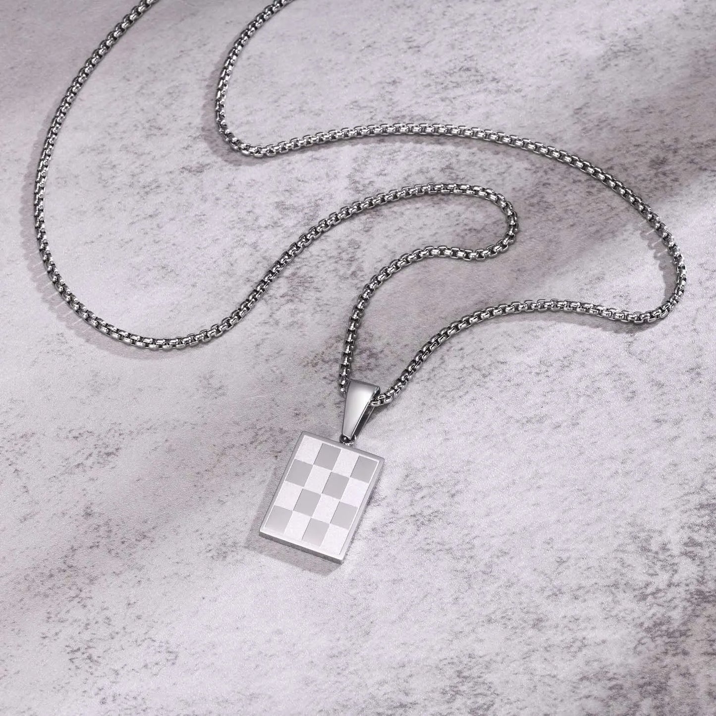 Collier Pendentif Damier Homme – Argent