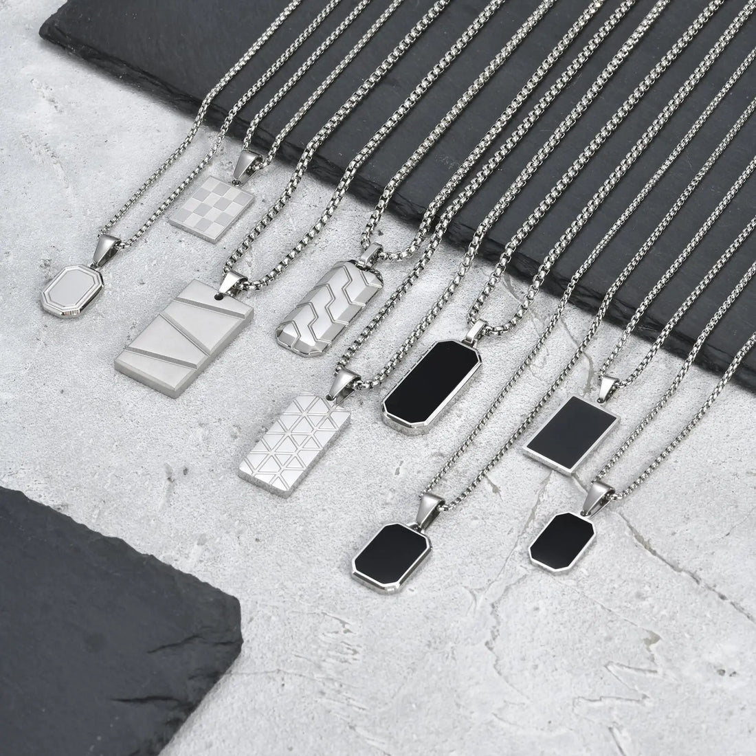 Collier Pendentif Diagonales Homme – Acier