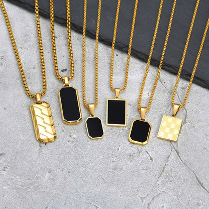 Collier Pendentif Chevrons Homme – Or
