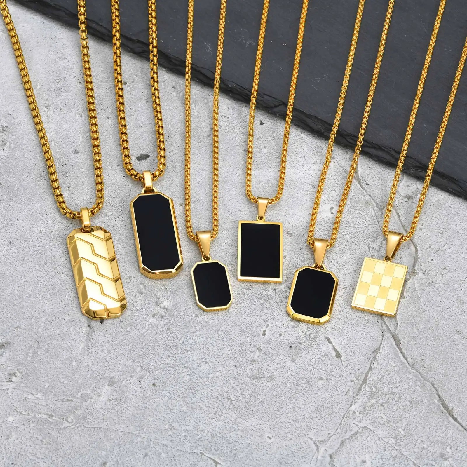 Collier Pendentif Dog Tag Homme – Or