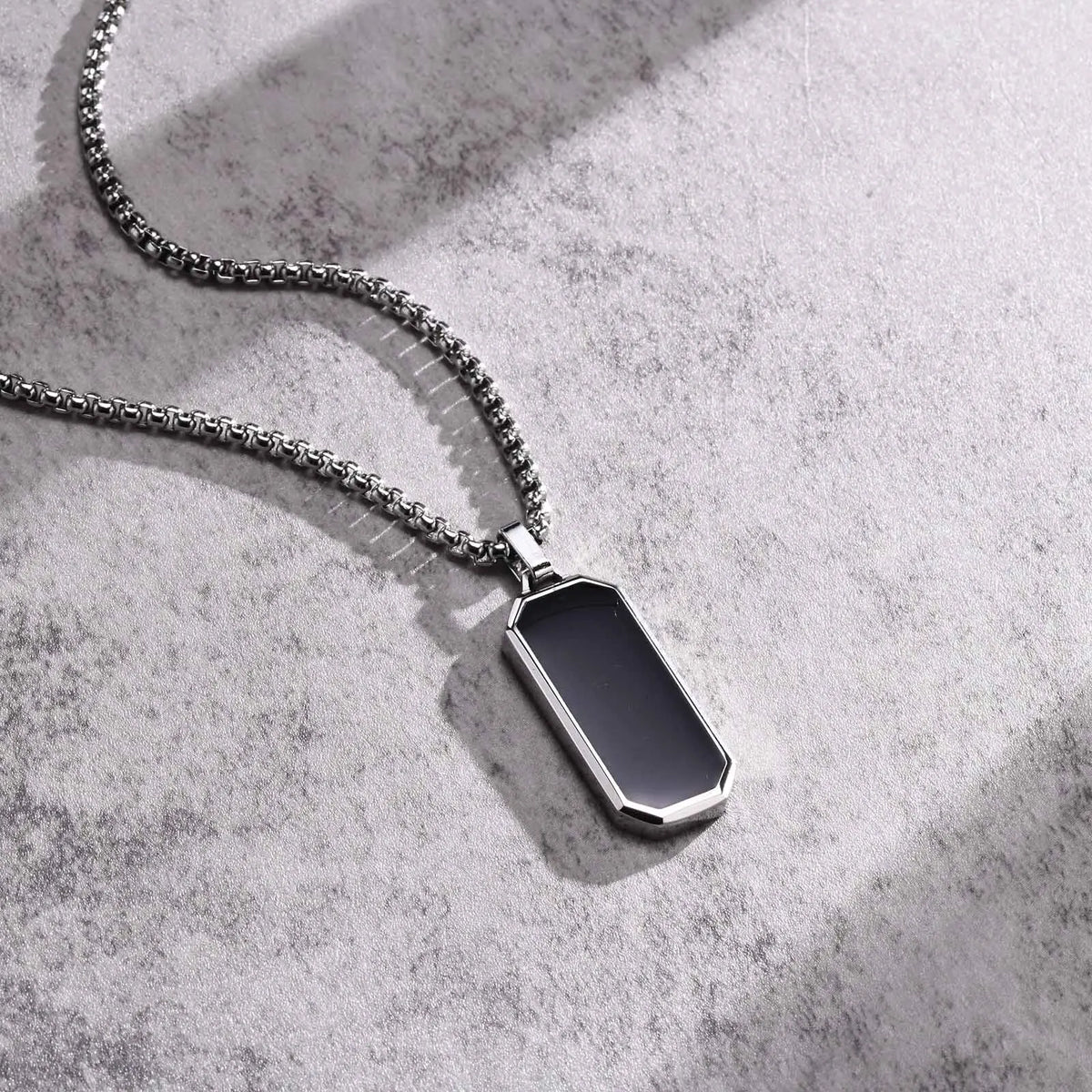 Collier Pendentif Dog Tag Homme – Argent