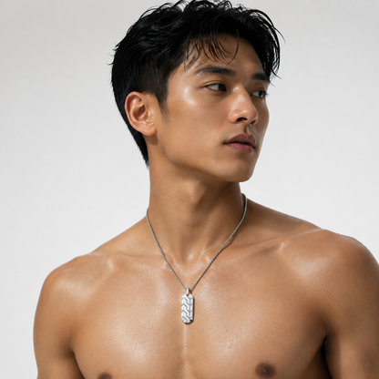 Collier Pendentif Chevrons Homme – Argent